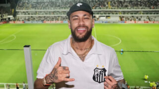 Evento ocorreu poucos dias após rumores de nova traição do jogador