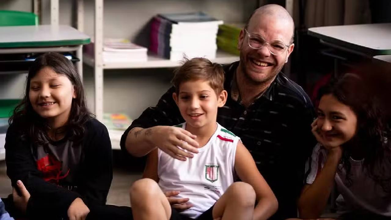 Helder foi reconhecido pelo trabalho no projeto "Espaço de Leitura Confabulando"