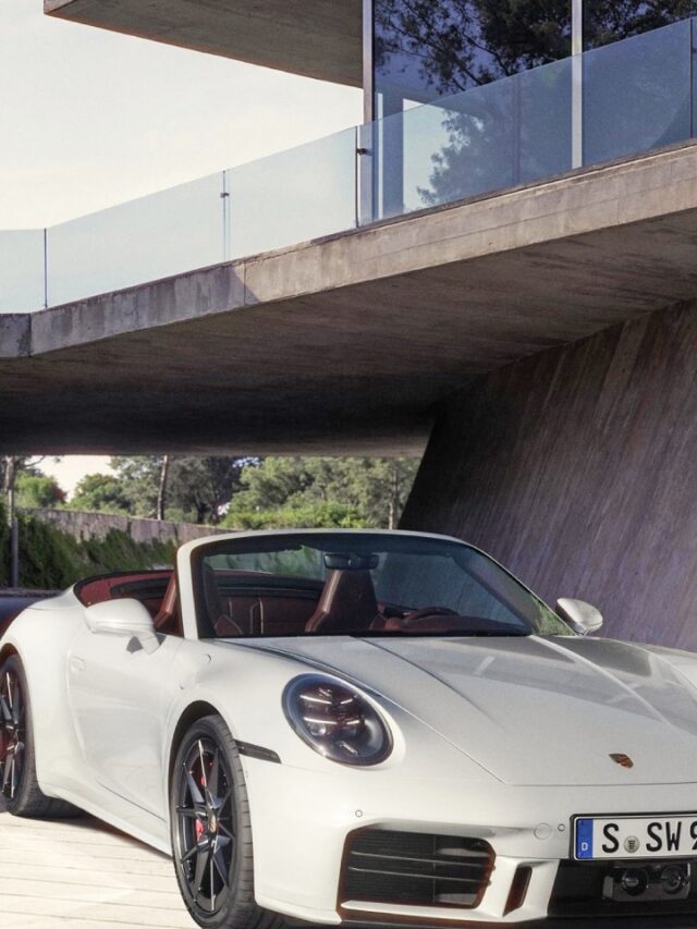 Porsche lança novo 911 Carrera S no Brasil