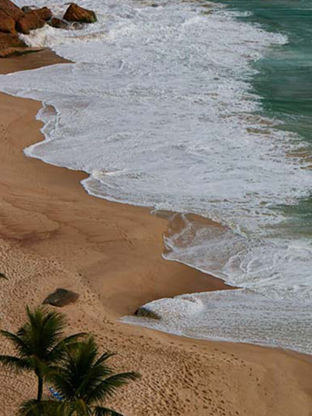 Conheça as 10 praias mais bonitas do Brasil, segundo turistas