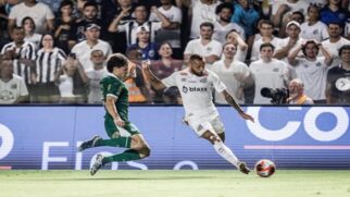 Palmeiras vence o Santos na Vila Belmiro