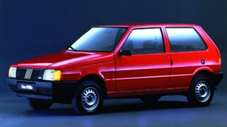 Chegada do Fiat Uno Mille, em 1990, mudou a história do mercado automotivo brasileiro