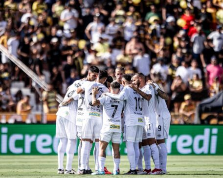 Com o resultado, o Peixe chegou aos 9 pontos na tabela e segue na terceira colocação do grupo B da competição estadual