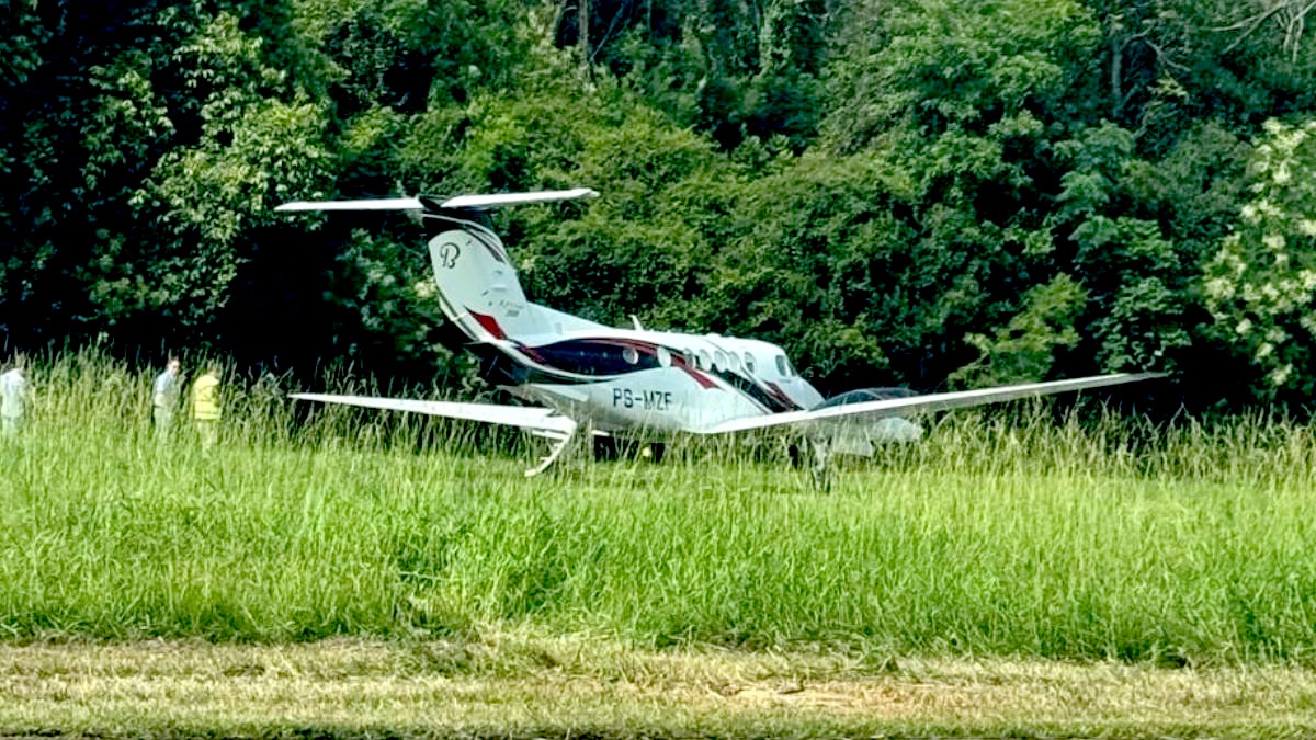 Avião envolvido na ocorrência é um Beechcraft King Air B200GT, um turboélice monomotor, prefixo PS-MZF