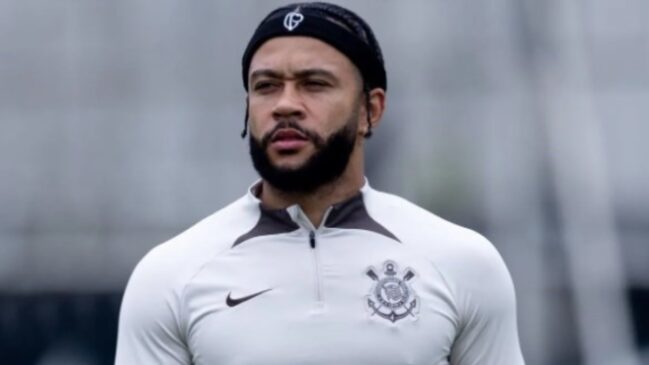Memphis tem contrato com o Corinthians até 31 de julho de 2026