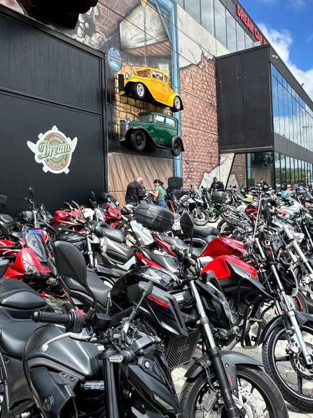 Megaencontro de motos reúne modelos clássicos e modernos em São Roque