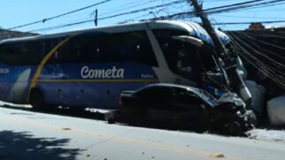 Ônibus era da Viação Cometa, empresa de transporte rodoviário