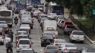 Veículos com placas finais 9 e 0 poderão circular normalmente em todo centro expandido