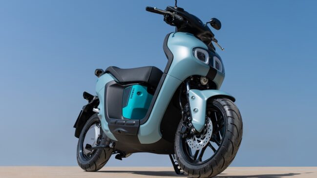 Primeira scooter elétrica da Yamaha chega no Brasil em fevereiro