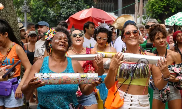 Alunos irão aprender a desenvolver adereços ecológicos para curtir a folia