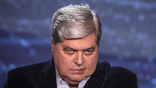 José Luiz Datena é um dos maiores comunicadores da televisão brasileira; hoje, veterano apresenta o Tá Na Hora, no SBT
