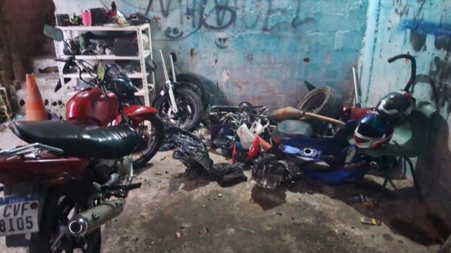 Desmanche de veículos roubadas foi localizado na zona sul de São Paulo
