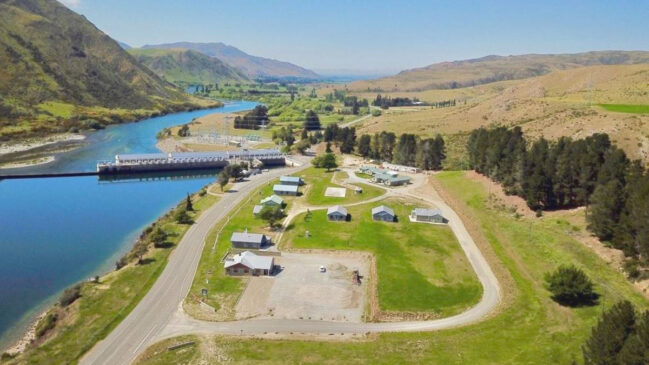 Descubra por que Lake Waitaki, na Nova Zelândia, virou sensação no mercado imobiliário e ainda pode ser sua