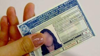 Primeiro passo é registrar um Boletim de Ocorrência (BO), fundamental para formalizar a perda ou roubo
