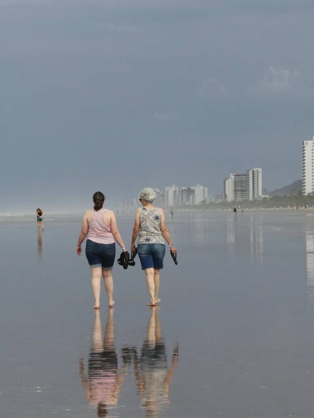 Melhor cidade com praia para se aposentar fica em SP