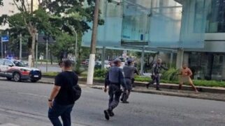 Homem não foi detido e a ocorrência foi atendida como ato obsceno, segundo a PM