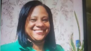 Adanilda Souza Santos, de 43 anos, implorava por oxigênio enquanto funcionários do local a ignoram e mexem no celular