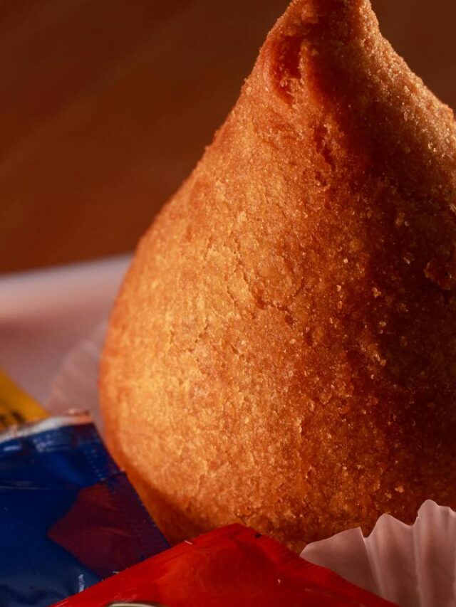 Festival gratuito de comida latina terá pastel por metro e coxinha gigante