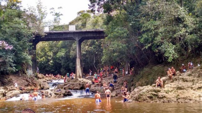 Cachoeiras estão localizadas em áreas de proteção ambiental