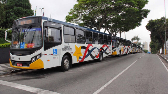 Sistema de transporte do município conta com 81 linhas, que atendem 107 bairros
