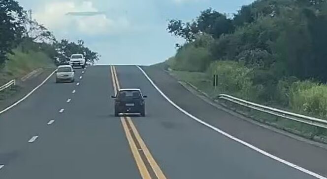 Motorista foi preso por direção perigosa e embriaguez ao volante