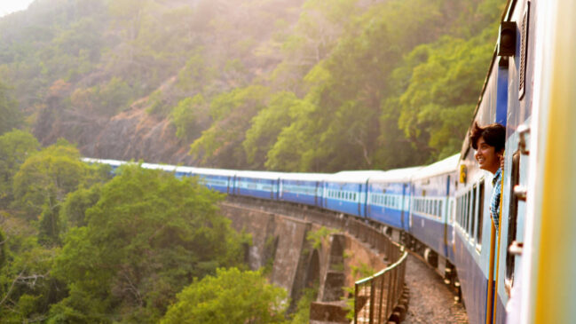 Descubra a rota de trem mais longa do mundo e viva uma aventura inesquecível