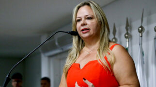 Vice-prefeita de Taboão da Serra, Erica Franquini (Republicanos), teve o número de WhatsApp clonado