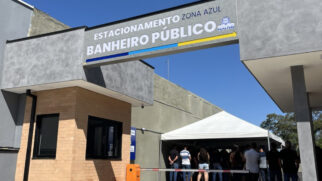 Iniciativa atende a uma antiga demanda da comunidade por instalações sanitárias adequadas em áreas de grande circulação