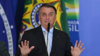 Ato com o ex-presidente Jair Bolsonaro (PL) neste domingo (6/4) a favor da anistia aos envolvidos nos ataques de 8 de janeiro movimentou a Avenida Paulista