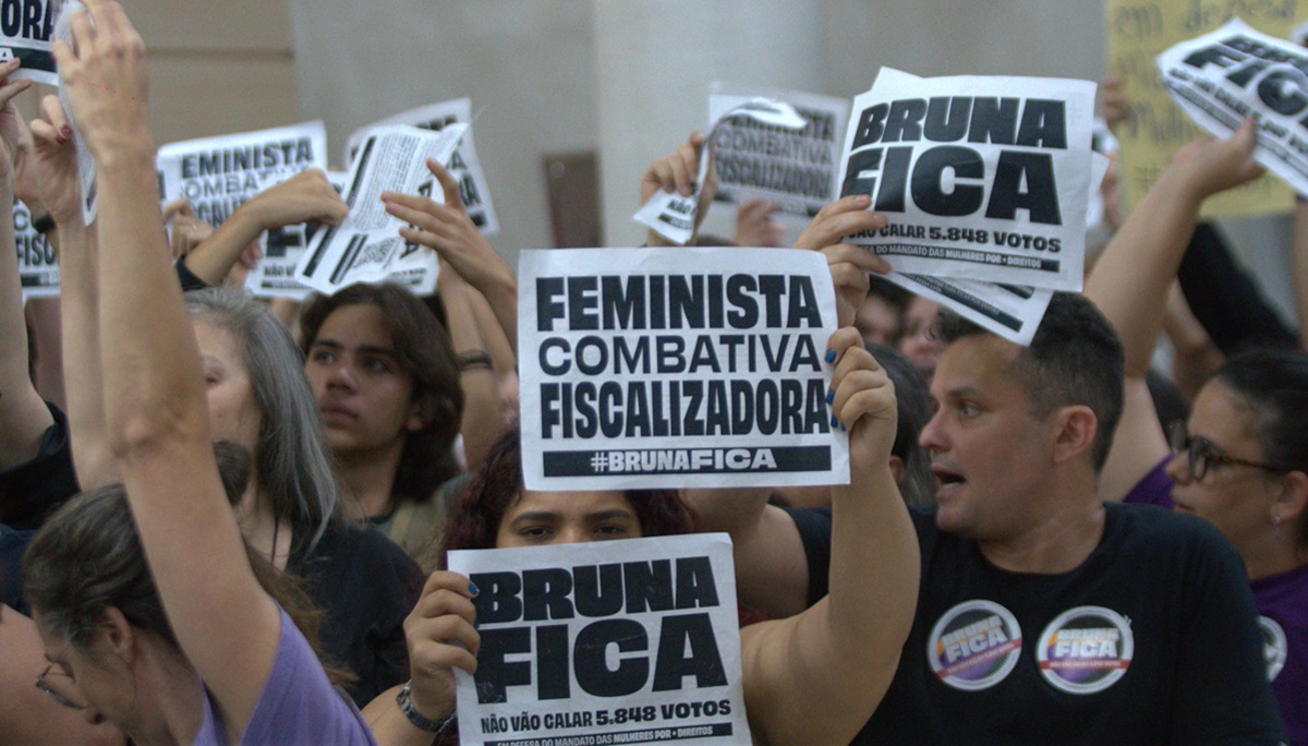 Sessão que poderia abrir cassação contra Bruna Biondi foi tumultuada e sofreu paralisações