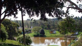 Com mais de 70% do seu território coberto pela Mata Atlântica, a cidade de Eldorado, no interior de São Paulo, encanta qualquer um que seja fã da natureza