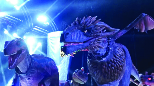 Maior circo temático da América Latina apresenta dinossauros e dragões animatrônicos