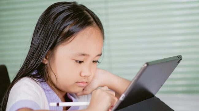 Chamada "geração tablet" sofre com diversos problemas de aprendizado.
