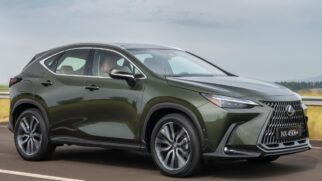 Carro é equipado com motor a combustão de 2,5 litros com 187 cavalos e 23,6 kgfm de torque