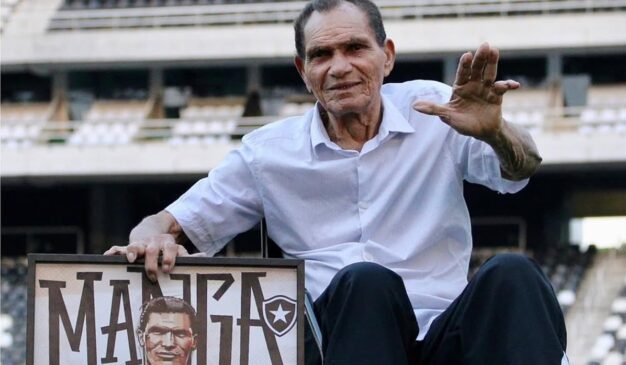 Como era tradição, Manga recebeu em 2024 homenagens do Botafogo em seu aniversário