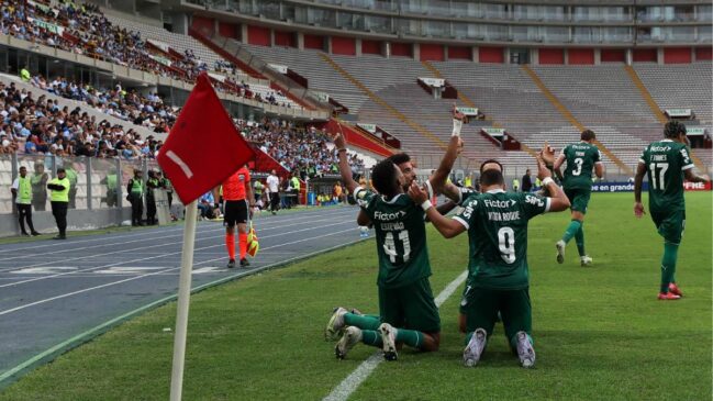 Estêvão marcou o primeiro gol do time paulista na competição