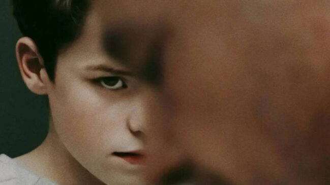 Série da Netflix retrata as faces mais sombrias da adolescência