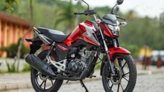Em março, o Brasil somou 166.014 motos emplacadas, crescimento de 6,45% sobre fevereiro