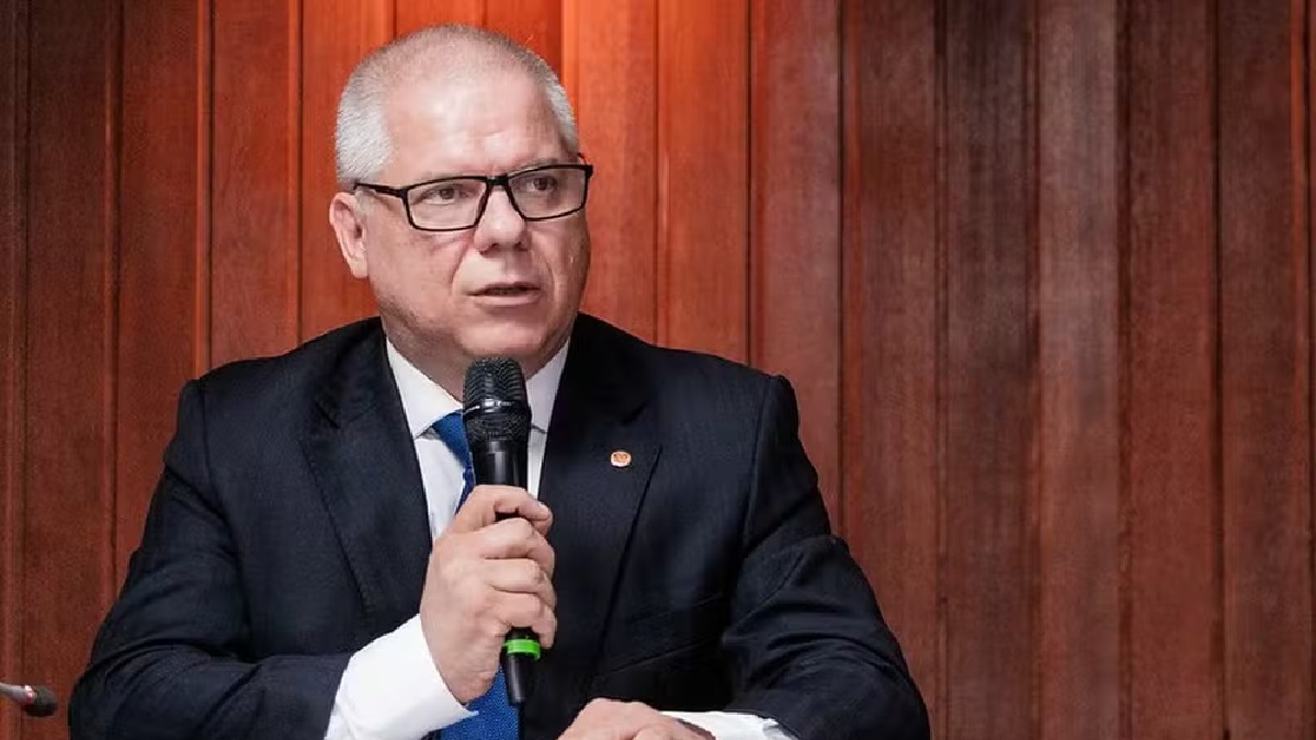 Presidente afastado do INSS, Alessandro Stefanutto, é filiado ao PSB
