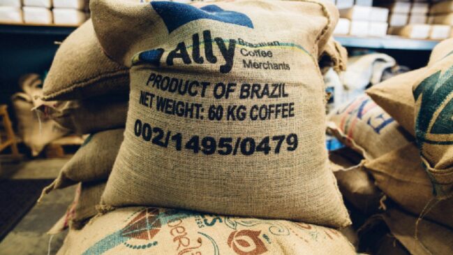 62,5% do café analisado em estudo continha mais impurezas que o permitido.