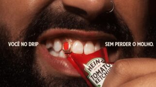 Acessório serve como um encaixe para os dentes e ajuda a rasgar os sachês