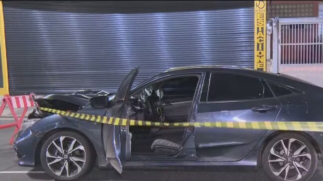 Após o acidente o veículo ficou totalmente destruído