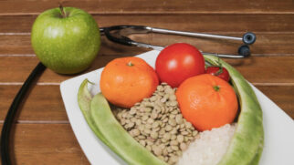 Descubra como a escolha certa de alimentos pode transformar o controle da sua glicemia