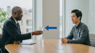 Pequenos gestos que vão além do currículo: entenda o que recrutadores realmente observam