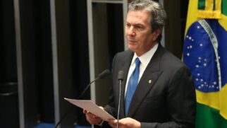 O ex-presidente Fernando Collor vai cumprir prisão domiciliar humanitária