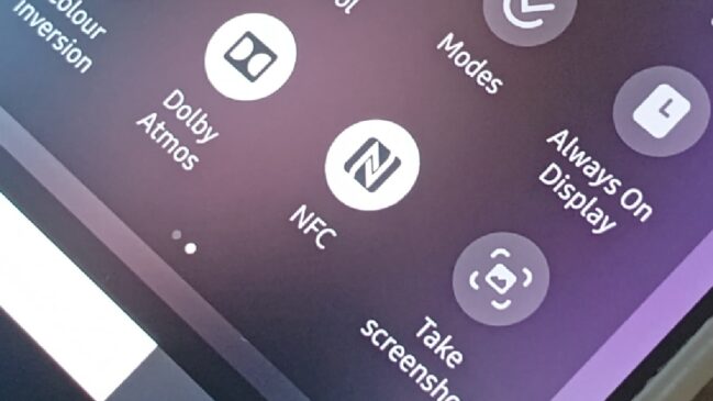 Celulares Android permitem ativar e desativar o NFC.