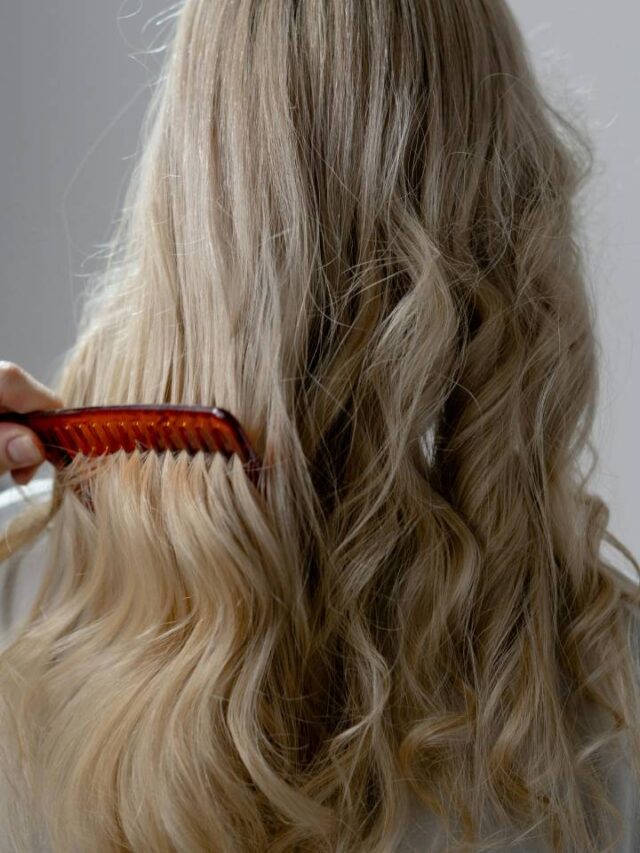 Seu cabelo não cresce? Veja dicas que vão te transformar na Rapunzel