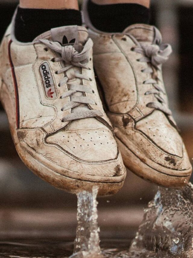 Não é apenas sujeira: descubra perigos invisíveis nos sapatos