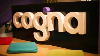 Cogna Educação tem mais de 900 oportunidades abertas em cerca de 100 cidades do Brasil