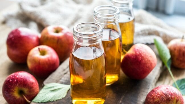 1- Suco de maçã com gás